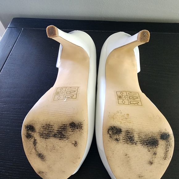 Call it Spring White Platform Heels - Picture 5 of 6